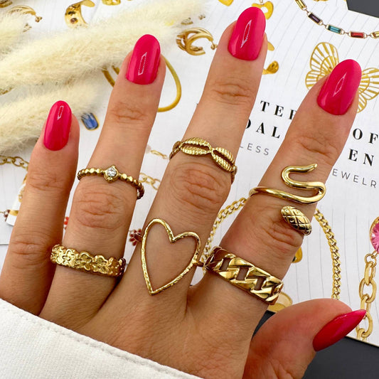 SZÍV GYŰRŰ, 18K ARANYOZOTT NEMESACÉL