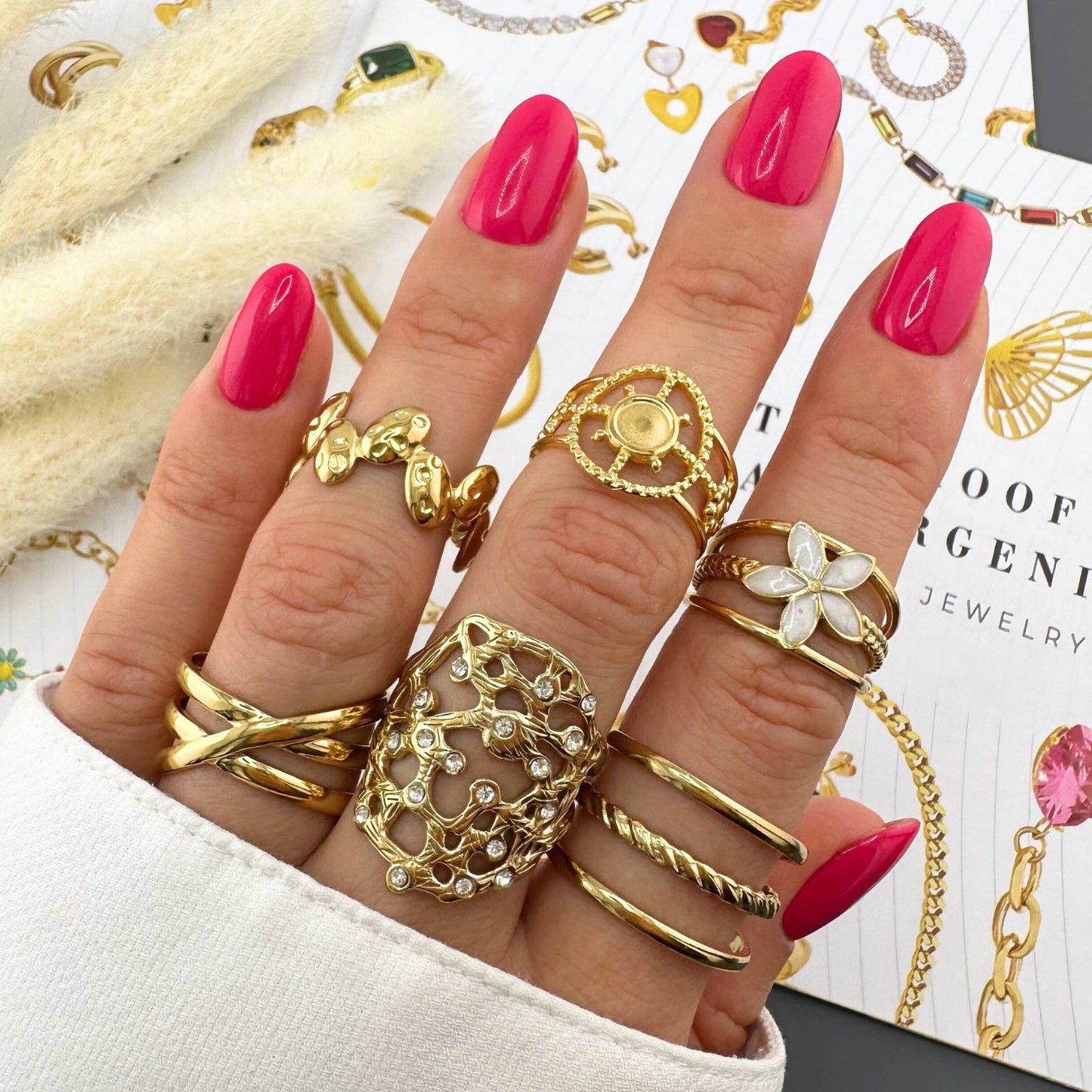 VIRÁG GYŰRŰ, 18K ARANYOZOTT NEMESACÉL