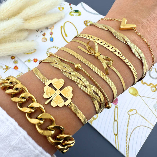 V KARKÖTŐ, 18K ARANYOZOTT NEMESACÉL