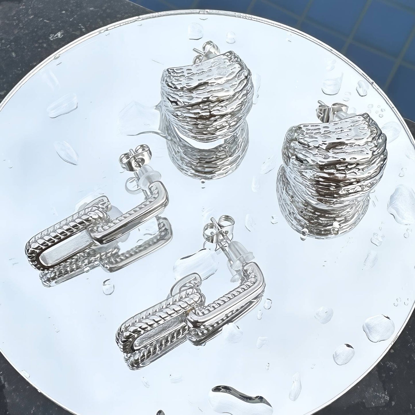 FÜLBEVALÓ, ROZSDAMENTES ACÉL