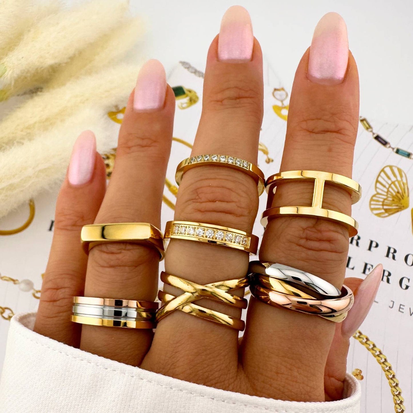 GYŰRŰ, 18K ARANYOZOTT NEMESACÉL