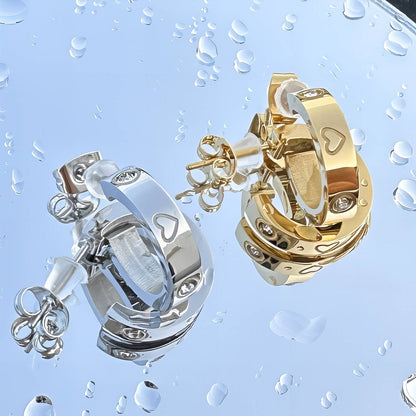 SZÍVEK FÜLBEVALÓ, 18K  ARANYOZOTT NEMESACÉL