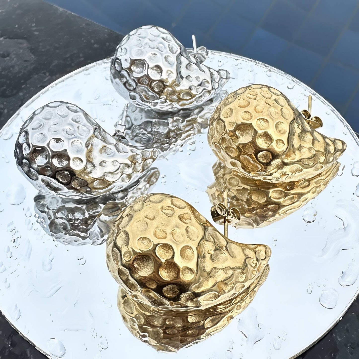 KÖNNYCSEPPS FÜLBEVALÓ, 18K  ARANYOZOTT NEMESACÉL