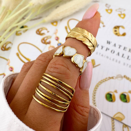 SZÍV GYŰRŰ, 18K  ARANYOZOTT NEMESACÉL