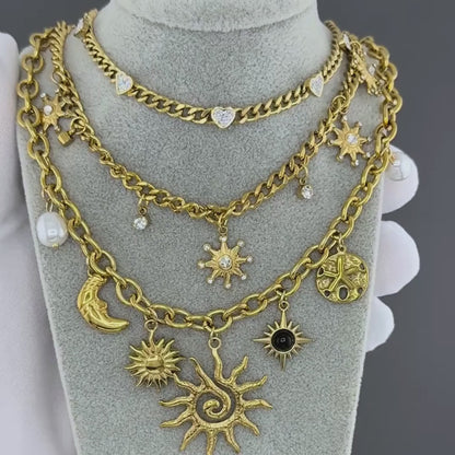 SZÍVEK NYAKLÁNC, 18K  ARANYOZOTT NEMESACÉL