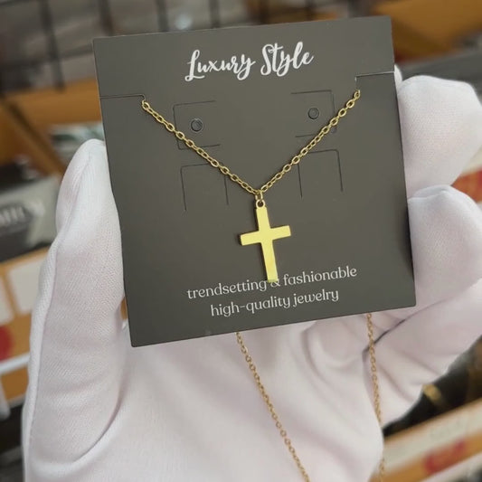 KERESZTEK NYAKLÁNC, 18K  ARANYOZOTT NEMESACÉL